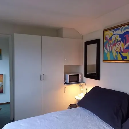 300 M To 220m2 Architect House