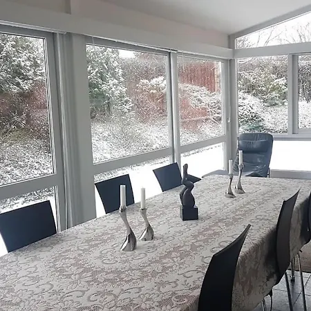 300 M To 220m2 Architect House