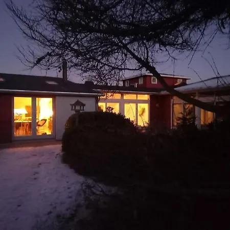 Vakantiehuis 300 M To 220m2 Architect House *